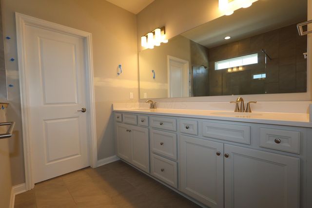 6952 Corsican Loop N, Hilliard, OH 43026