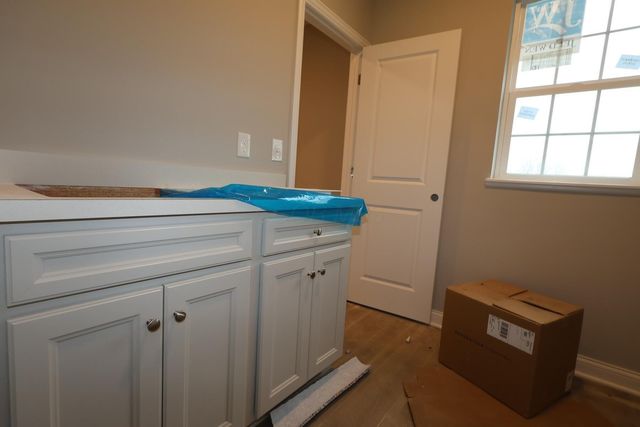 6952 Corsican Loop N, Hilliard, OH 43026