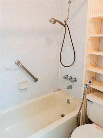 13241 SW 17th Ln 23-4, Miami, FL 33175