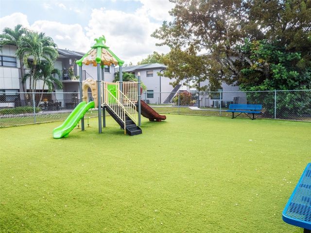 13241 SW 17th Ln 23-4, Miami, FL 33175