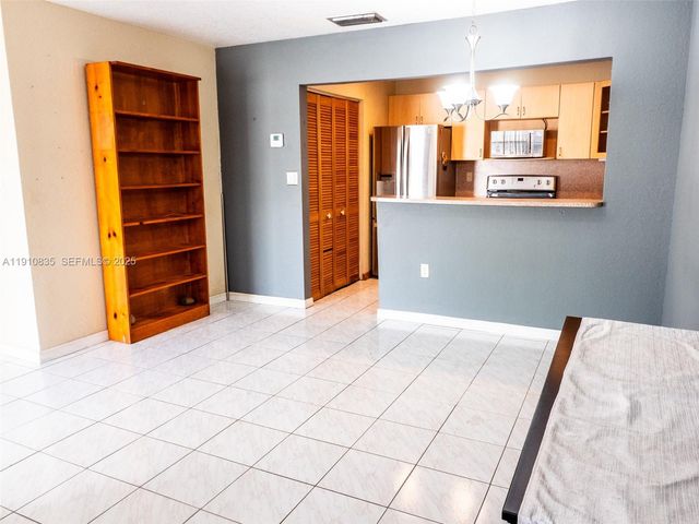 13241 SW 17th Ln 23-4, Miami, FL 33175