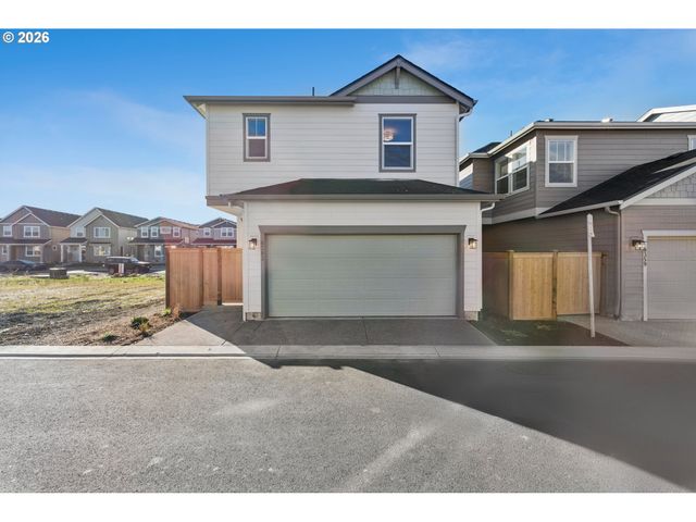 8383 Se Quincy St, Hillsboro, OR 97123