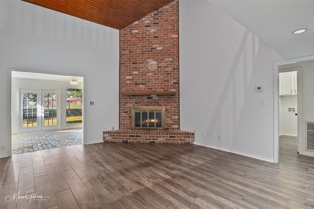 3817 Clintwood Drive, Shreveport, LA 71107