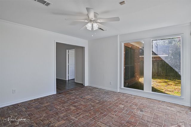 3817 Clintwood Drive, Shreveport, LA 71107