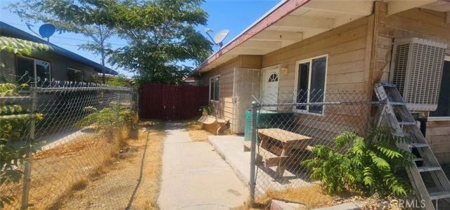38857 9th Street East, Palmdale, CA 93550
