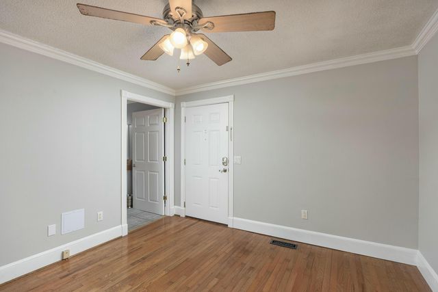 7286 Mullins Cove Road, Whitwell, TN 37397