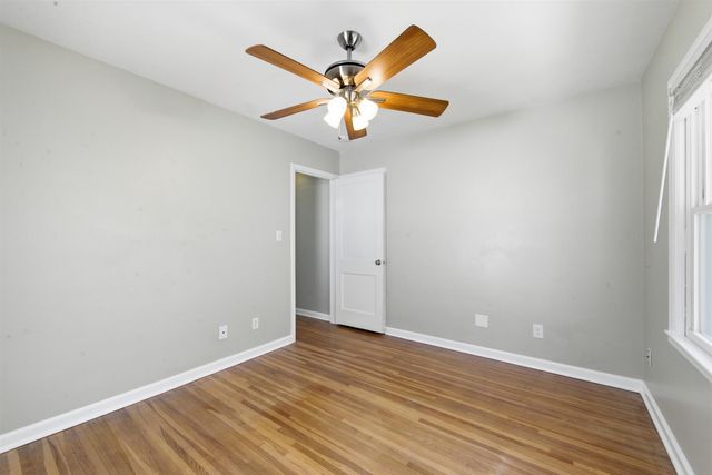 2802 W Douglas Ave, Wichita, KS 67203