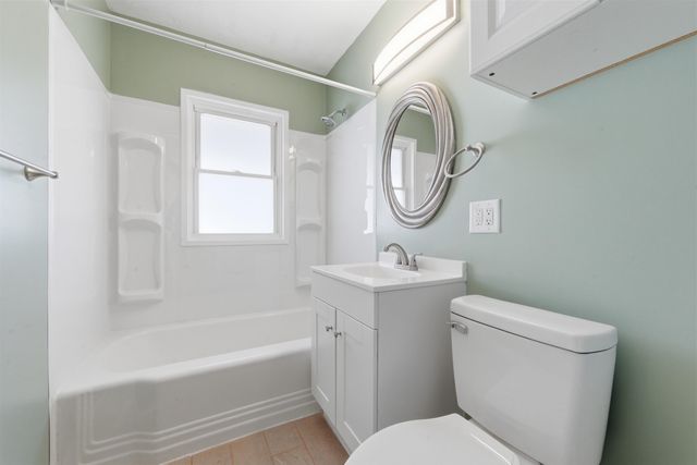 2802 W Douglas Ave, Wichita, KS 67203