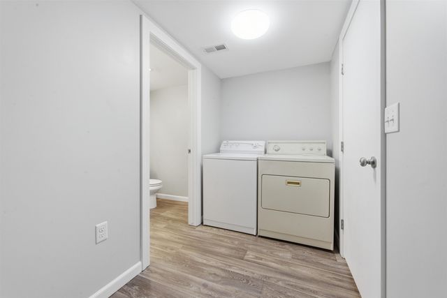 2802 W Douglas Ave, Wichita, KS 67203