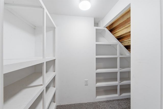 2802 W Douglas Ave, Wichita, KS 67203