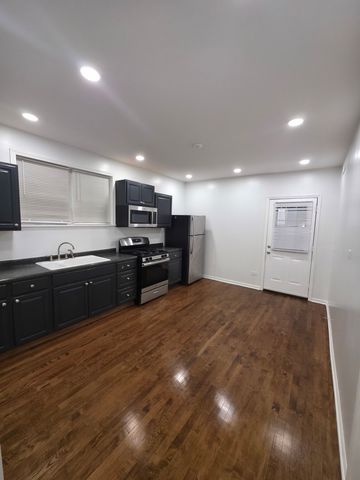 1748 N Keystone Avenue, Chicago, IL 60639