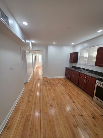 1748 N Keystone Avenue, Chicago, IL 60639