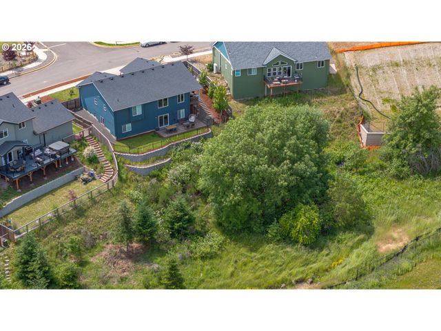 184 Nw BROOKSIDE St, Mc Minnville, OR 97128