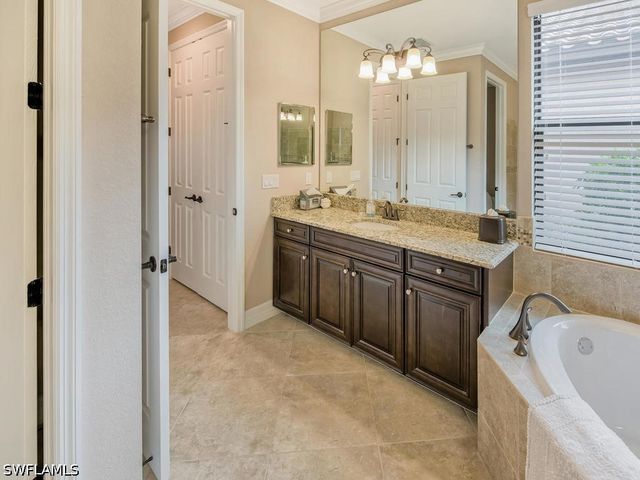 9491 Piacere WAY, Naples, FL 34113