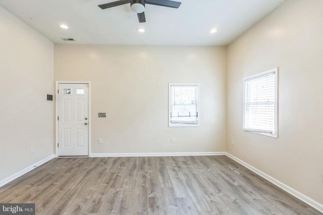 4216 CLAY STREET, Washington, DC 20019