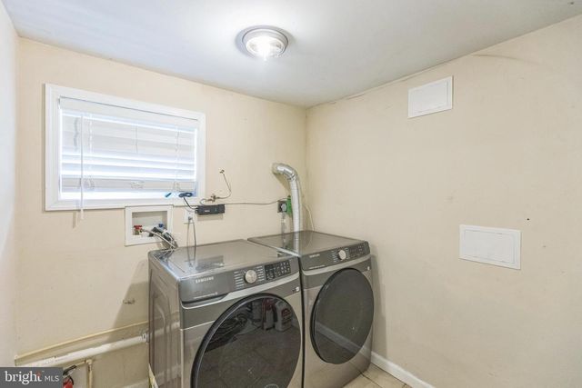 4216 CLAY STREET, Washington, DC 20019