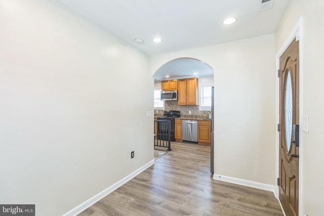 4216 CLAY STREET, Washington, DC 20019