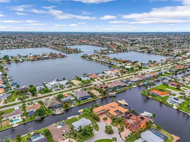 5114 SW 3rd AVE, Cape Coral, FL 33914