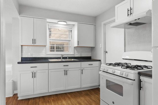 901 Brewster Avenue, Beloit, WI 53511