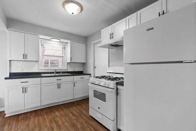 901 Brewster Avenue, Beloit, WI 53511