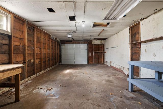 901 Brewster Avenue, Beloit, WI 53511