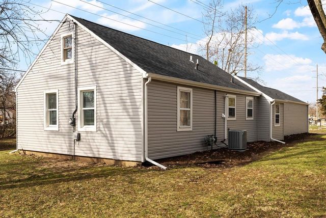 901 Brewster Avenue, Beloit, WI 53511