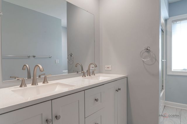 3313 Ridge Road, Spring Grove, IL 60081