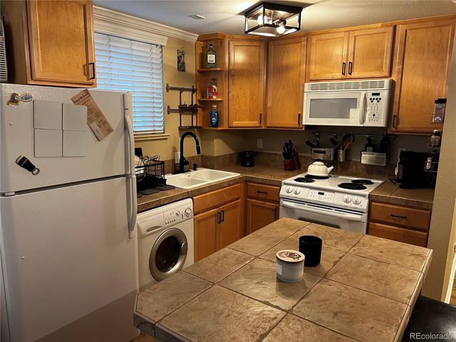 1260 N Humboldt Street N 3, Denver, CO 80218