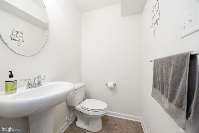 135 SANDPIPER CT, Gilbertsville, PA 19525
