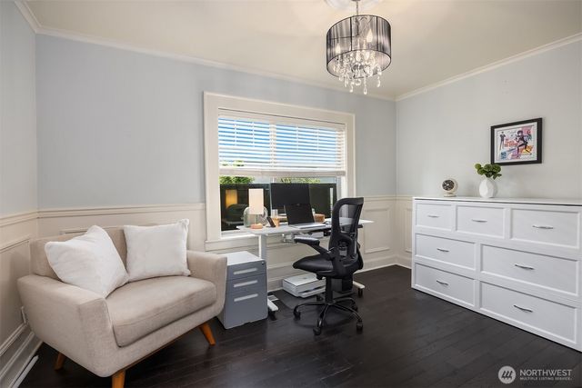 43 W Etruria, Seattle, WA 98119