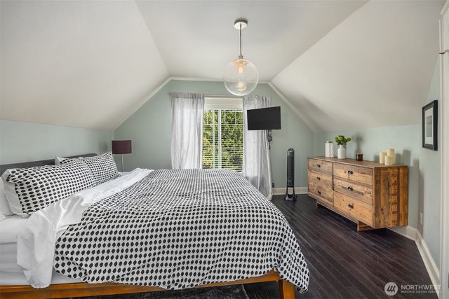 43 W Etruria, Seattle, WA 98119