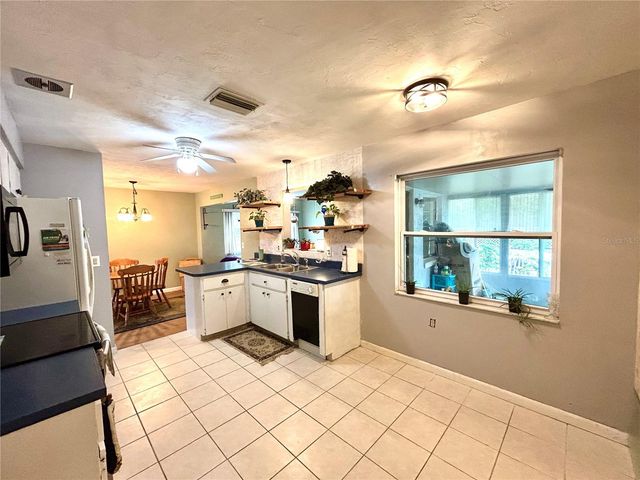 521 S JEFFERSON STREET, Beverly Hills, FL 34465