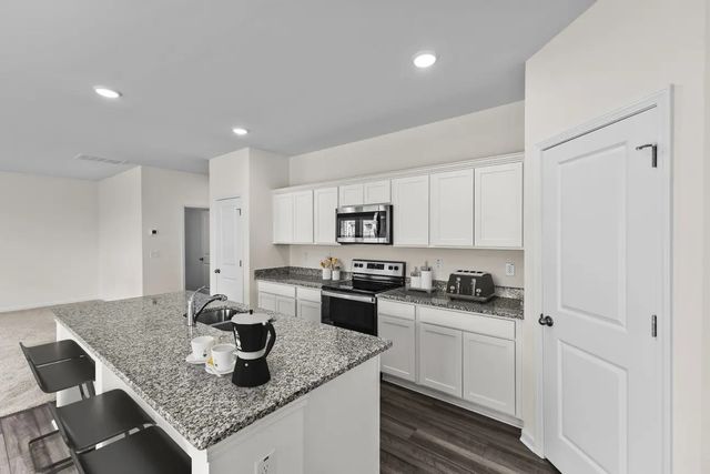 3537 Fellowship Rd, Columbia, TN 38401