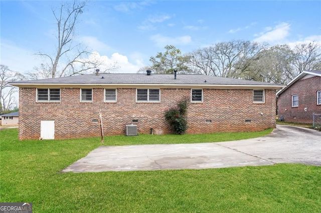1320 N Cherokee Avenue, Griffin, GA 30224
