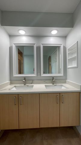 4857 VICTORIA Circle, West Palm Beach, FL 33409