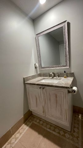 4857 VICTORIA Circle, West Palm Beach, FL 33409