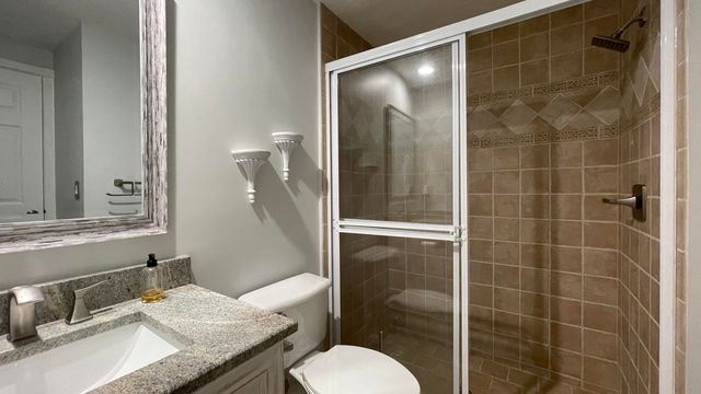 4857 VICTORIA Circle, West Palm Beach, FL 33409