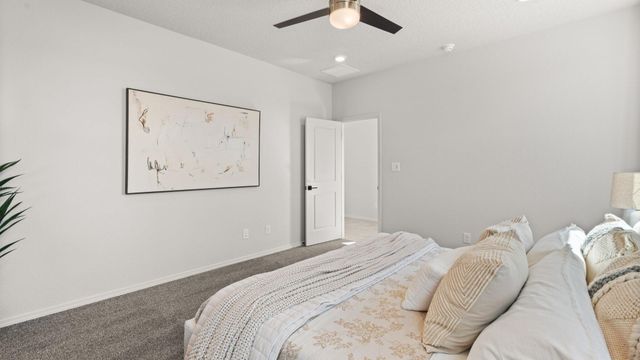 1489 Brillo Del Cielo Street NW, Los Lunas, NM 87031