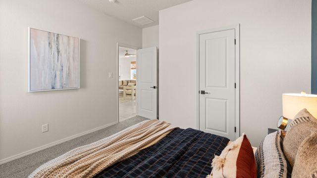 1489 Brillo Del Cielo Street NW, Los Lunas, NM 87031