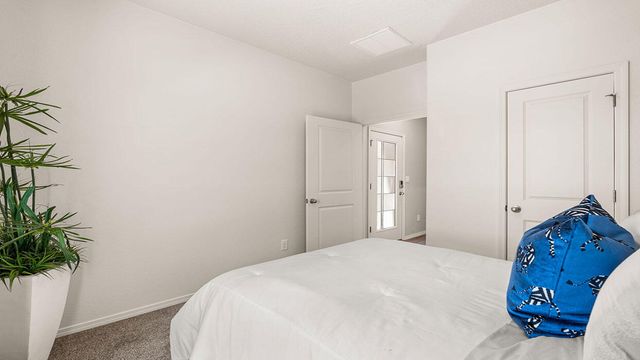 1489 Brillo Del Cielo Street NW, Los Lunas, NM 87031