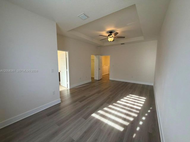 15816 NW 91st Avenue, Miami Lakes, FL 33018