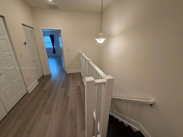 15816 NW 91st Avenue, Miami Lakes, FL 33018