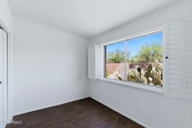 11225 N HAYDEN Road, Scottsdale, AZ 85260