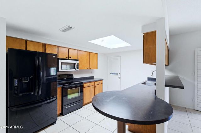 11225 N HAYDEN Road, Scottsdale, AZ 85260