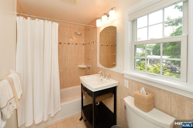 418 Burlington Road, Paramus, NJ 07652