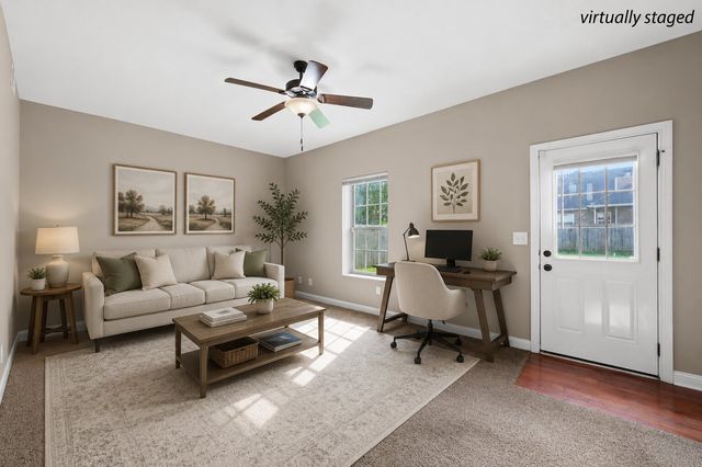 3738 Gray Fox Dr, Clarksville, TN 37040