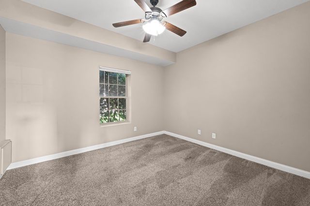 3738 Gray Fox Dr, Clarksville, TN 37040