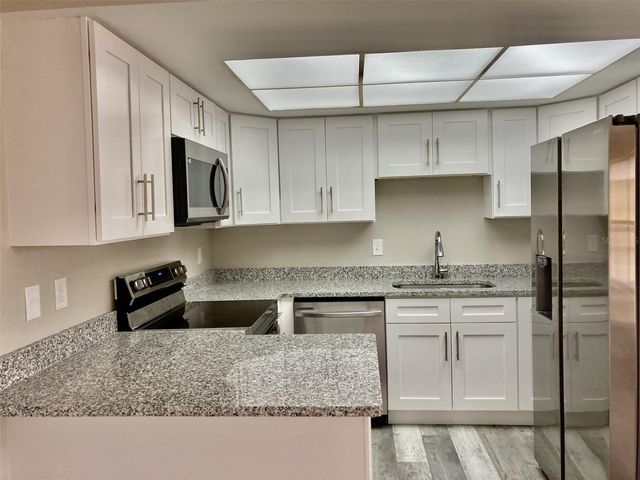 5008 MANATEE AVENUE W 2, Bradenton, FL 34209