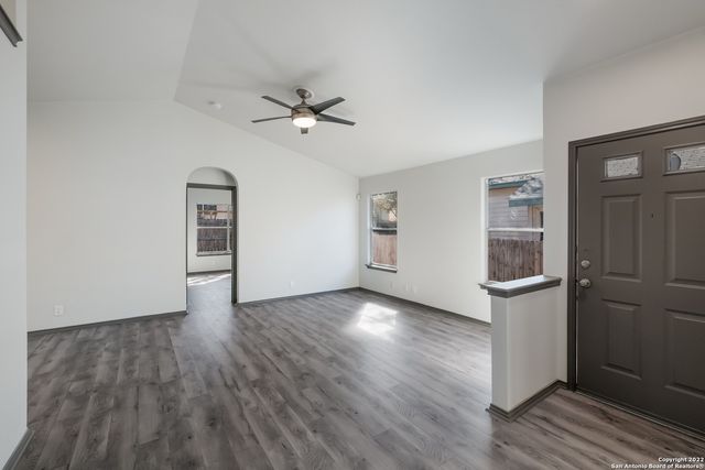 9014 Gill Bridge, San Antonio, TX 78254