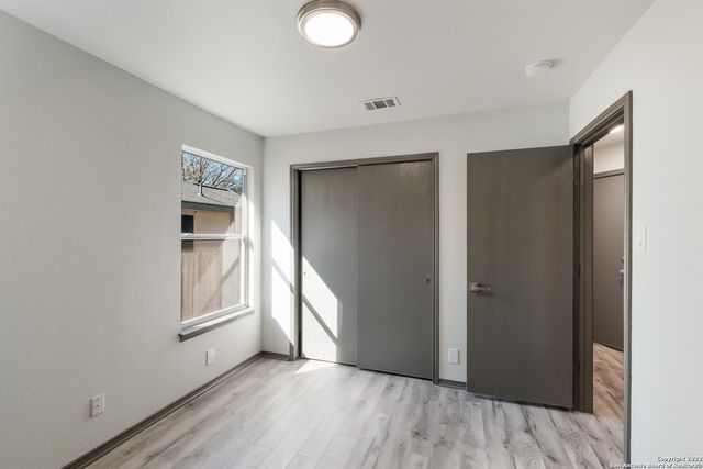 9014 Gill Bridge, San Antonio, TX 78254